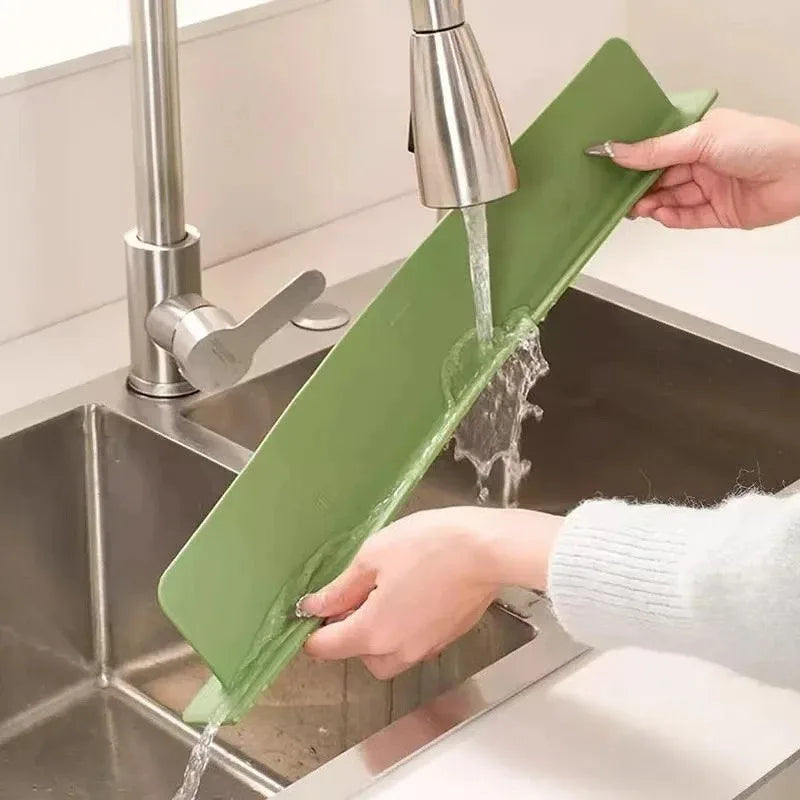 SplashShield™ - Silicone Sink Splash Guard